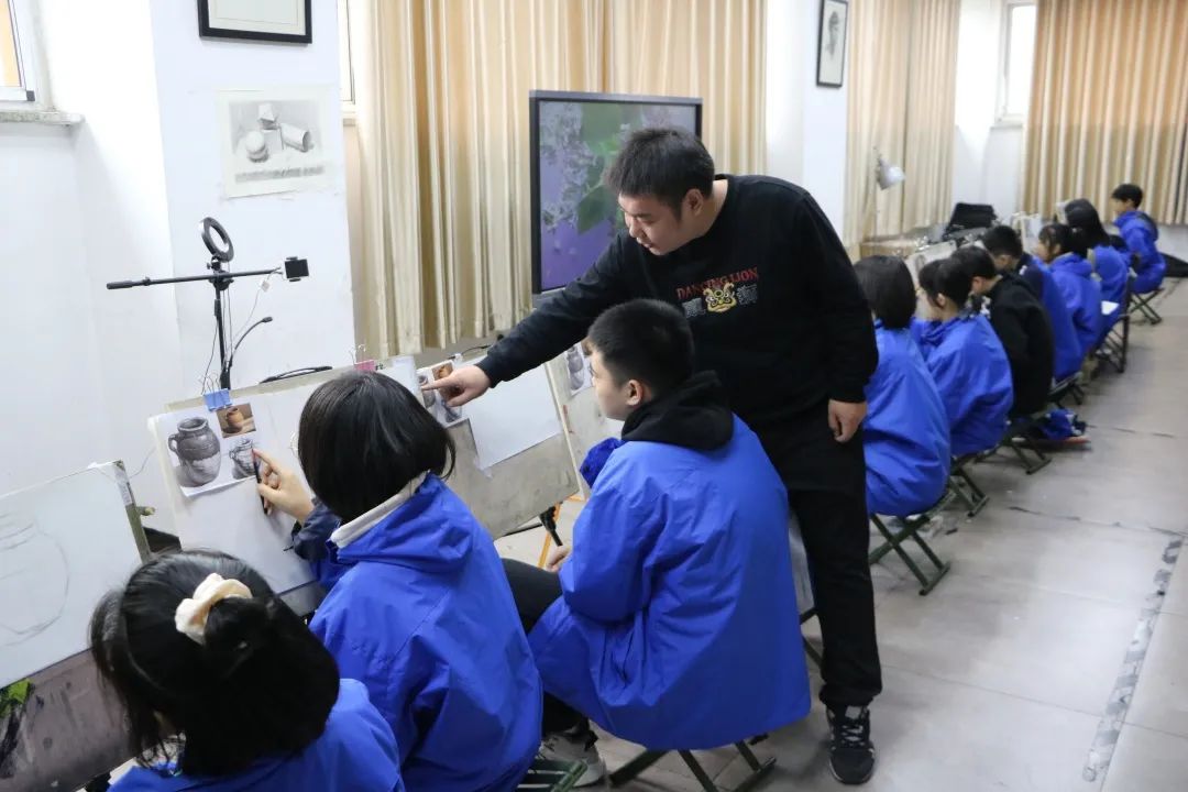 华唐艺术高中美术专业优势