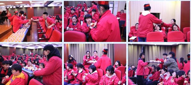 华唐艺术高中期中表彰大会