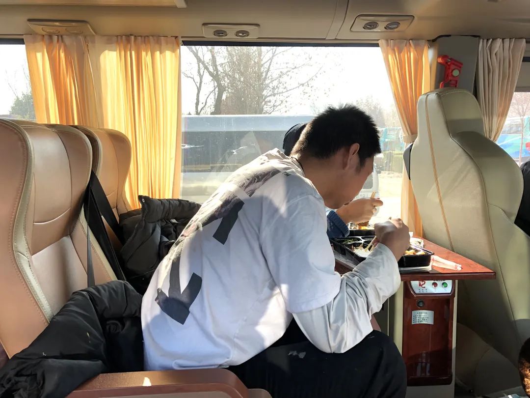 华唐艺术高中美术专业考试