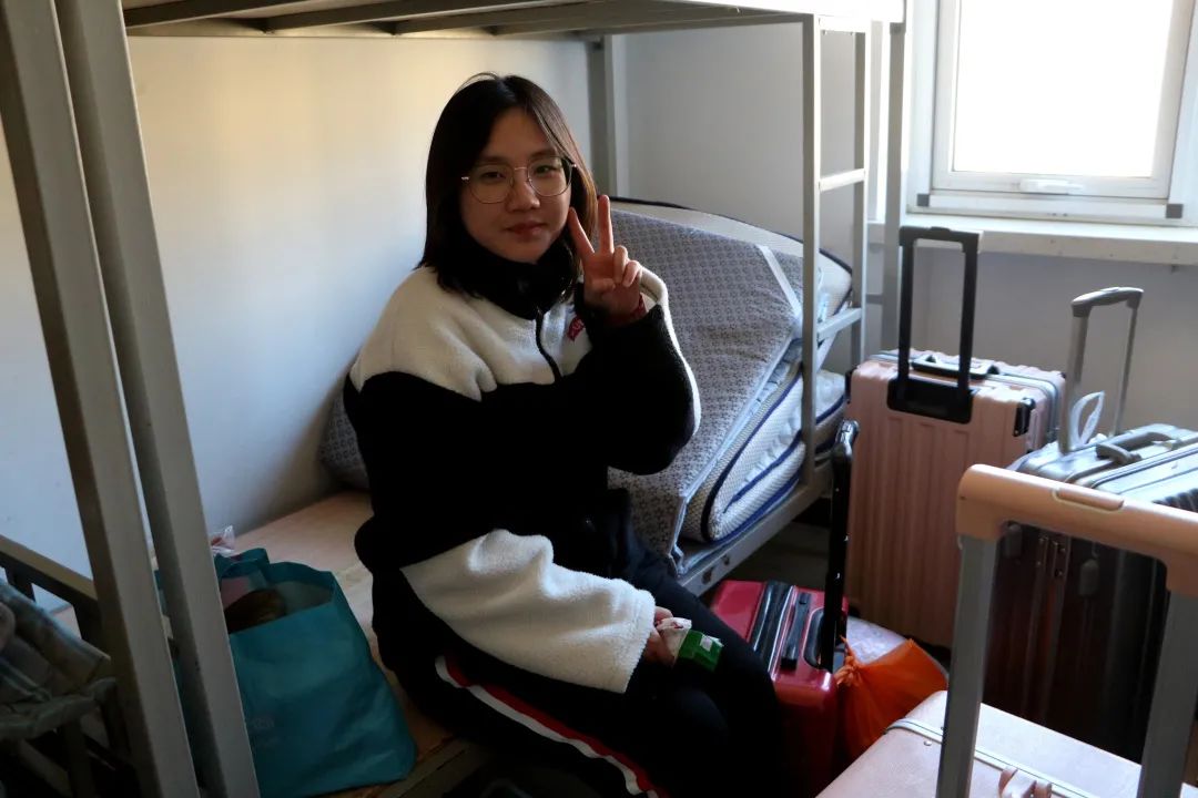 精英华唐开学季 | 春暖花开 欢迎归来(图7) 精英华唐艺术高中开学