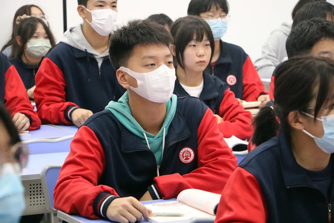 切磋交流促成长 精益求精再出发 | 我校赛课活动圆满收官(图8) 精英华唐艺术高中文化课赛课活动