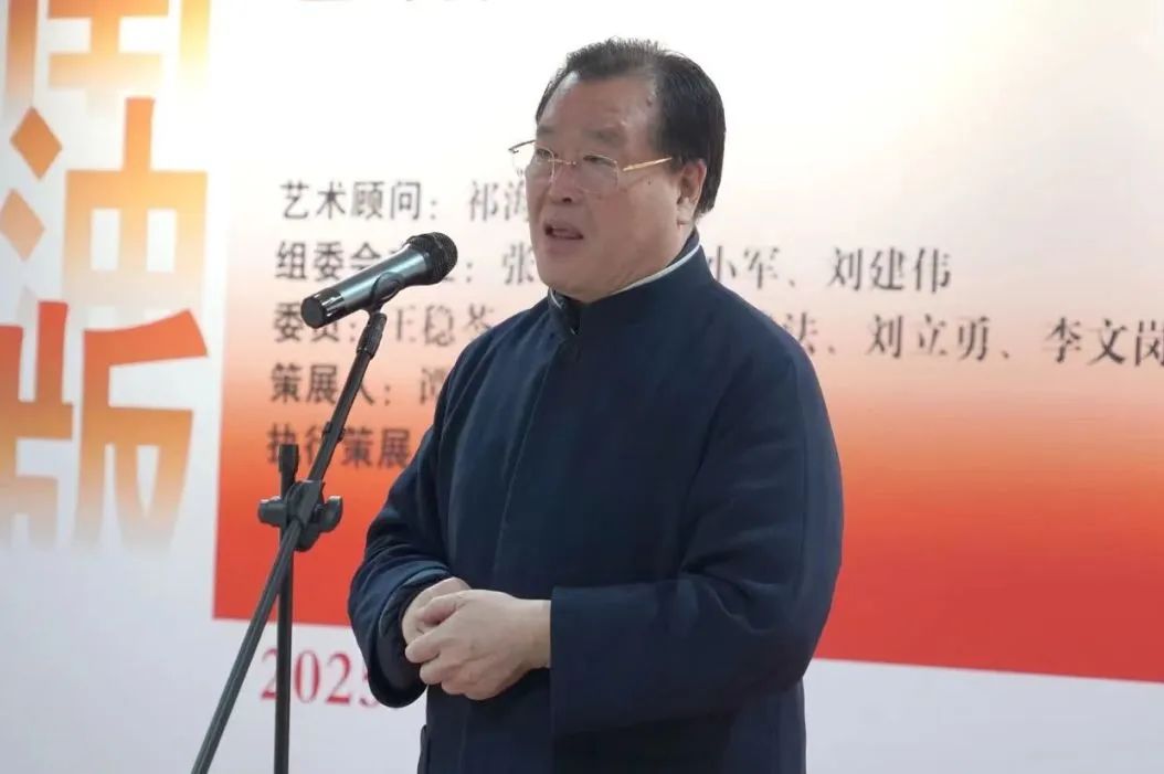 精英华唐艺术高中“唐美术馆”开展