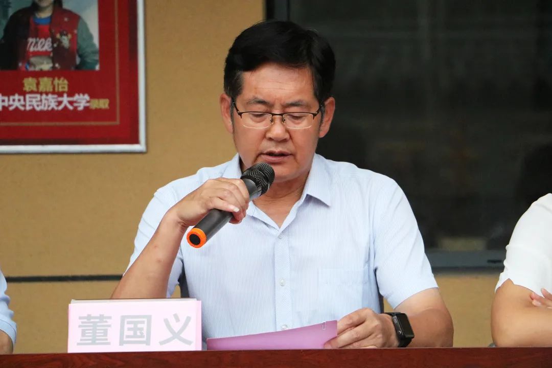 精英华唐艺术高中入学教育